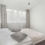 Beautiful Apartment For 4 People By Noclegi Renters